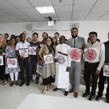 做中國(guó)文化傳播的踐行者 廖華英的故事與啟示